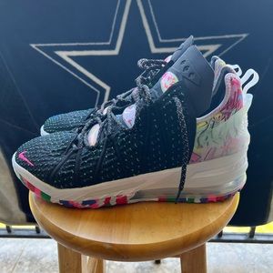 Nike Lebron 18 “Multicolor”